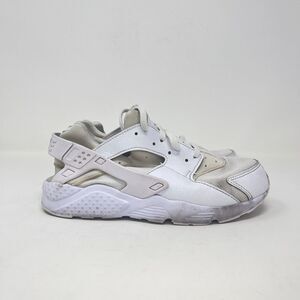 Nike Air Huarache Triple White Athletic Shoes Sneaker 704949-110 Youth Size 3